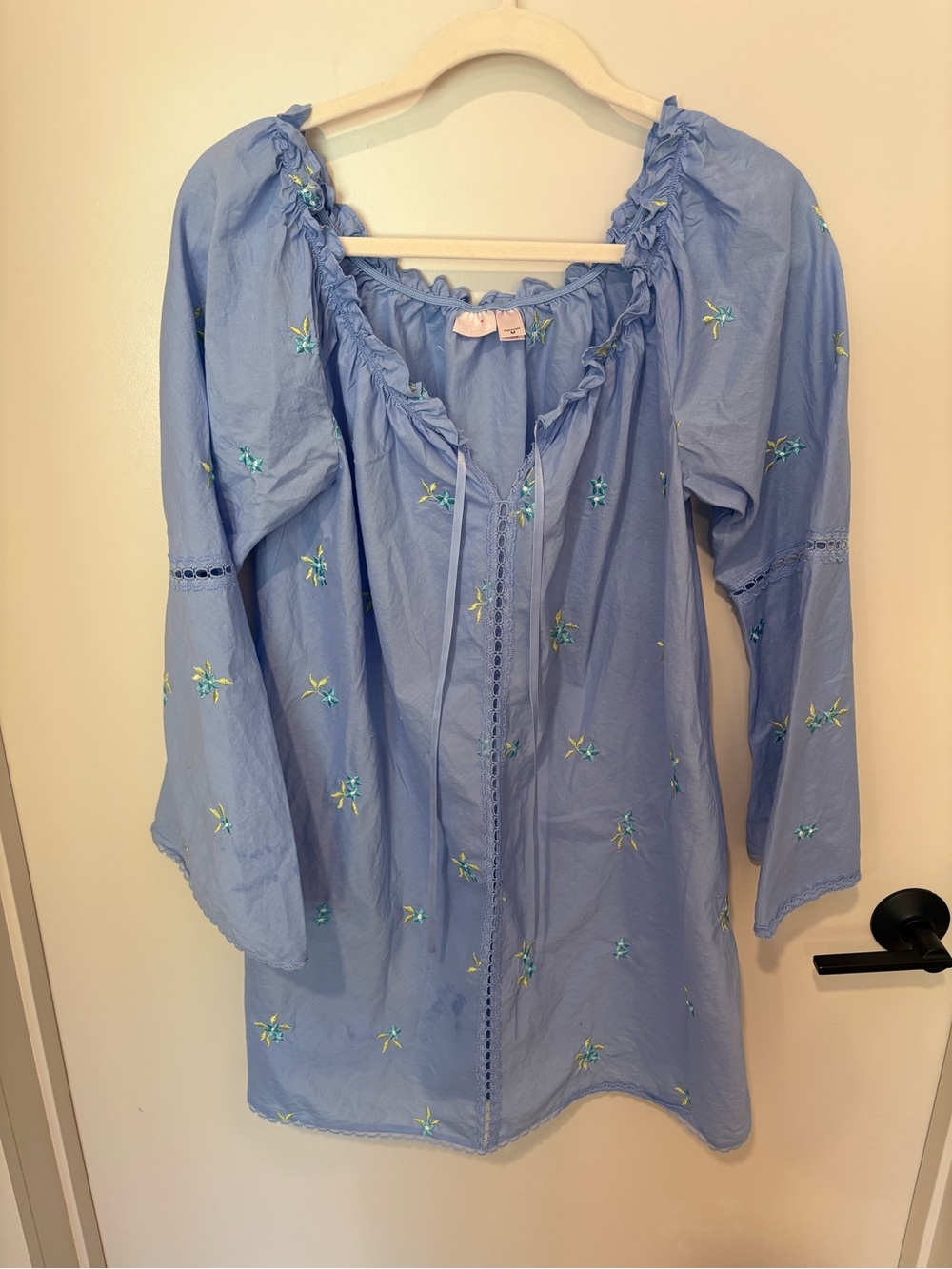 VNTG Y2K Victoria’s Secret Cotton Nightgown Embroidered Bell Sleeves Peasant M - Picture 7 of 11